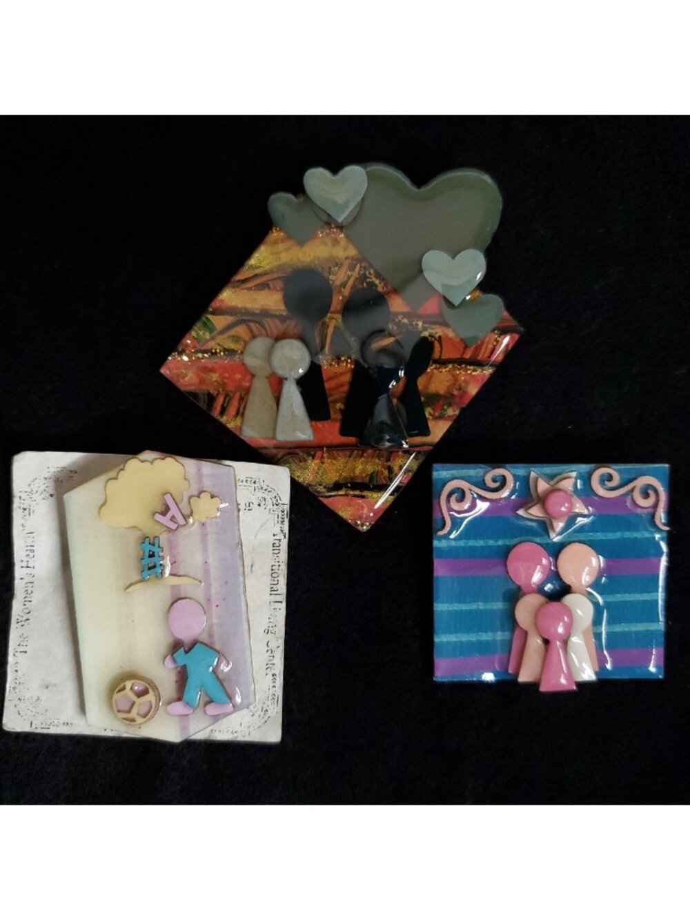 Lucinda People Pins Lot of 3 Family Toddler